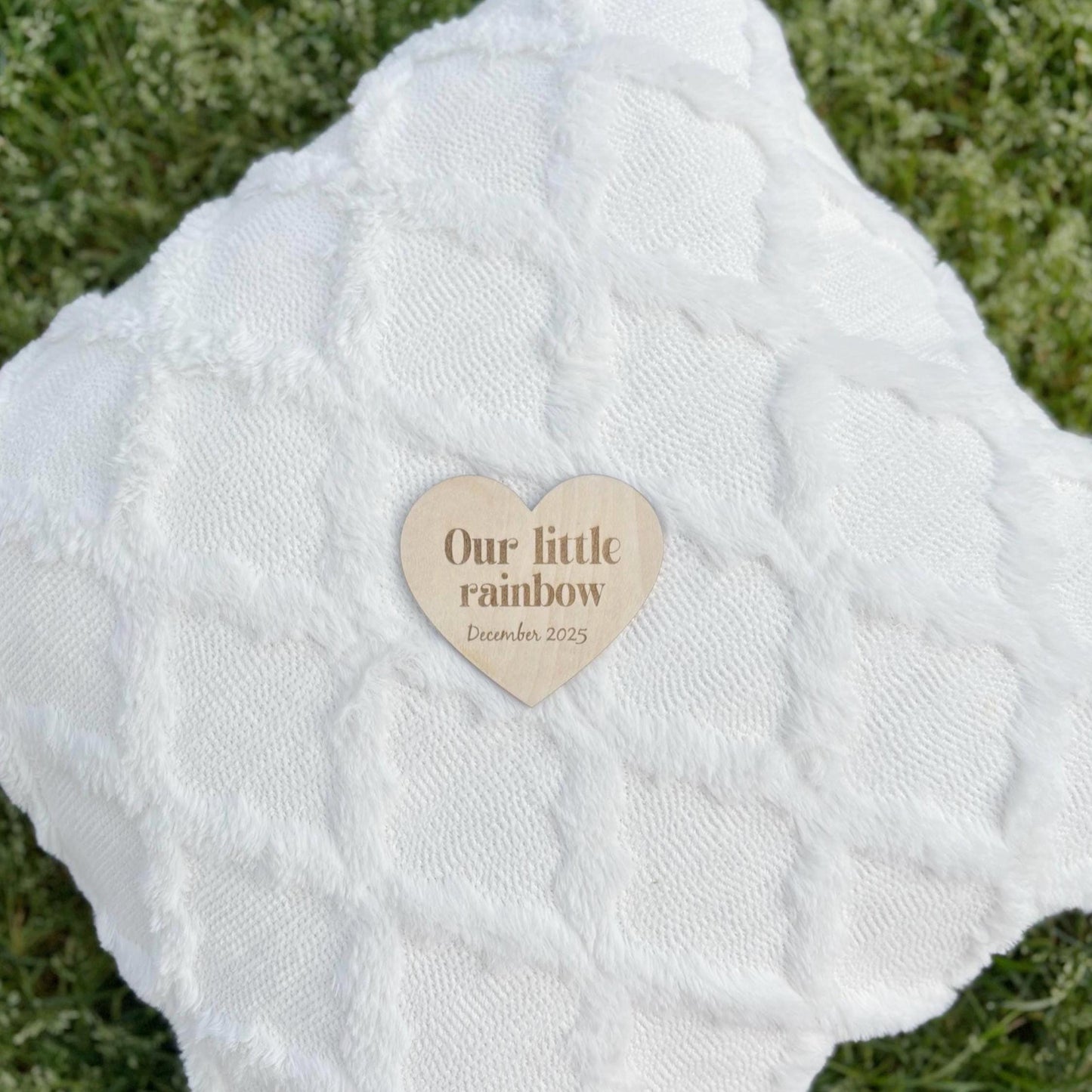 Our Little Rainbow Baby Announcement Sign ā Personalized Wooden Heart for Pregnancy Reveal or Nursery Keepsake Miracle Baby Miscarriage Gift