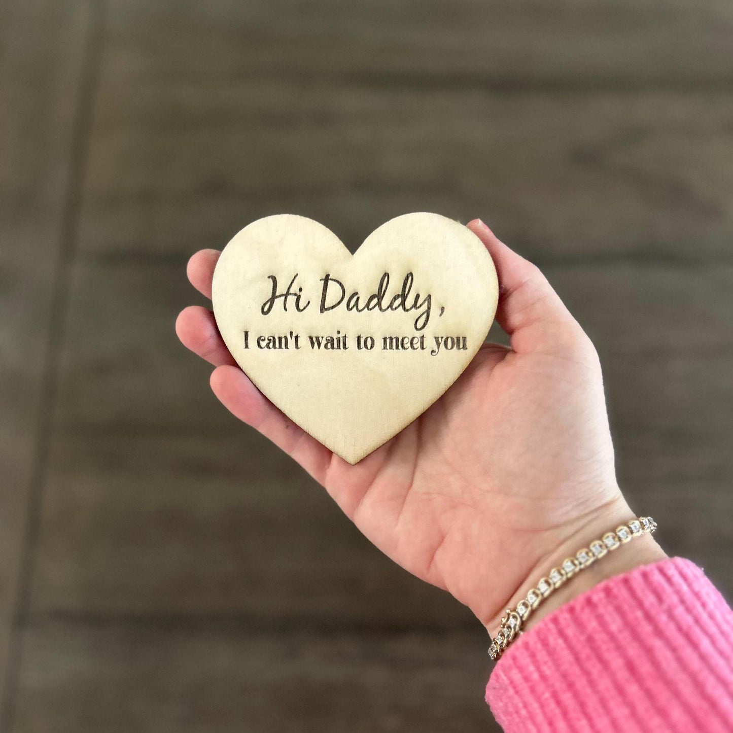 Personalized Pregnancy Announcement Heart – Custom Wooden Baby Reveal Disc | Gift for Mom, Dad, Grandma | Keepsake with Gift Bag Boys Girls