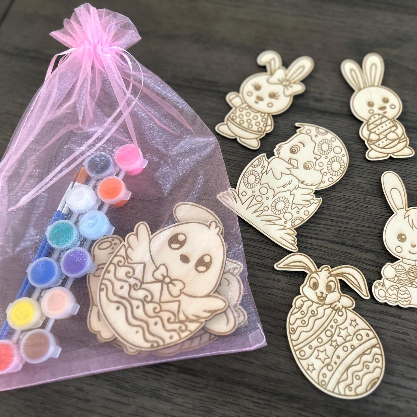 Easter Wooden DIY Coloring Set For Kids β’ Set of 10 Colorful Paint Set Wooden Unfinished Bunny Rabbit Holiday Painting Creative Wooden Toys