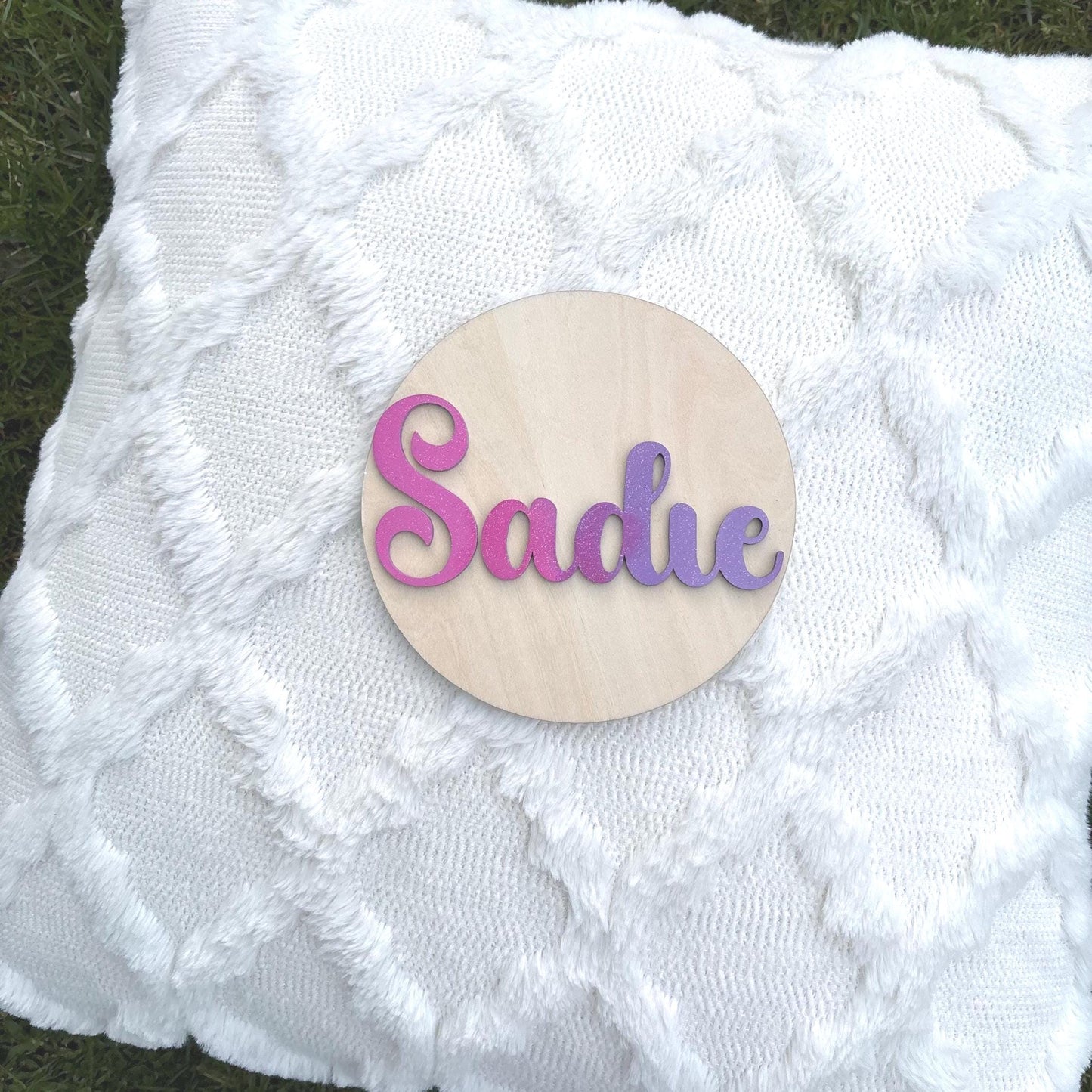Personalized Name Disc β Custom Wooden Name Sign for Kids | Nursery Wall Decor or Gift | Gradient Glitter Finish | Round Wood Plaque Baby