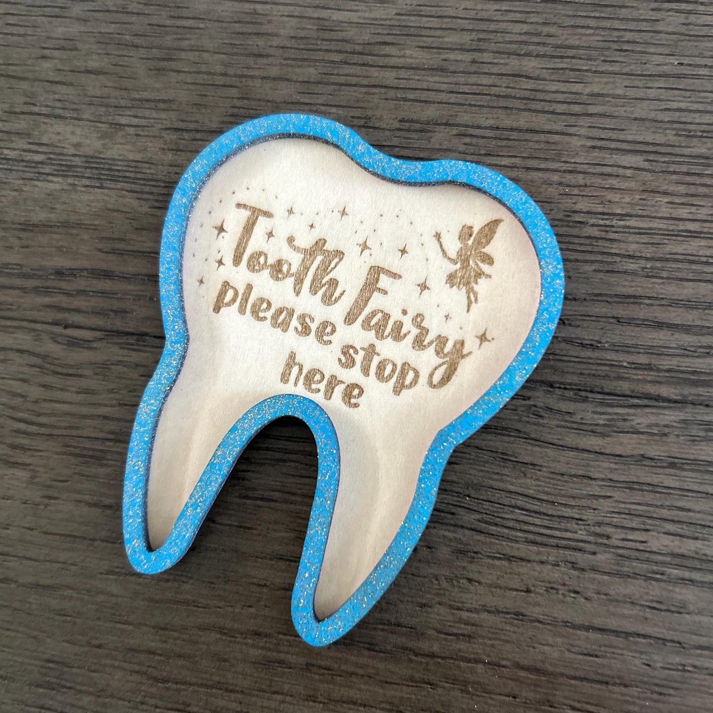 Tooth Fairy Holder – Wooden Tooth Keepsake Sign | Personalized Tooth Fairy Visit Tray | Glitter Option Available | Bedside Gift for Kids