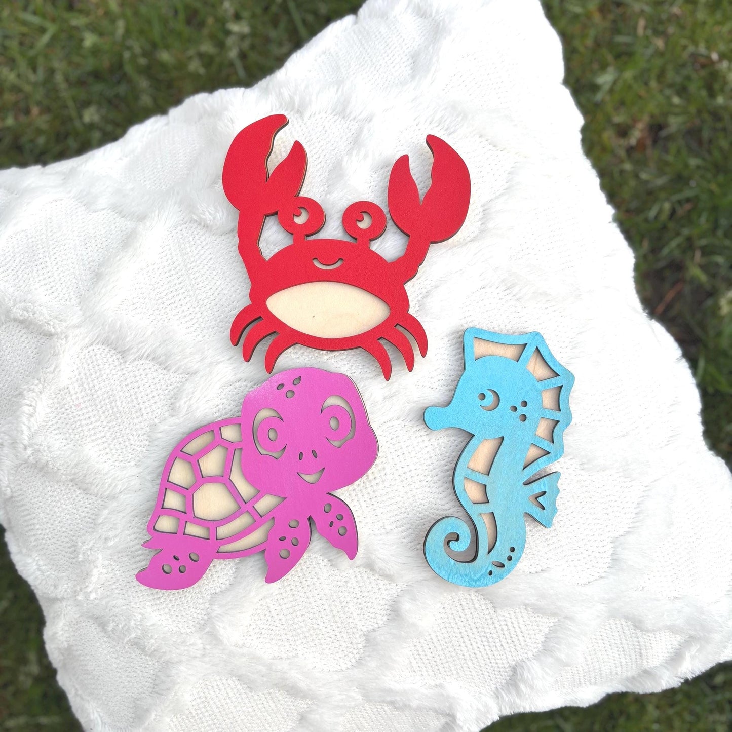 Sea Turtle Wall Art – Adorable Wooden Ocean Animal Decor for Nursery Kids Room – Coastal, Beach, or Sea Life Theme – Handmade Girls Bedroom