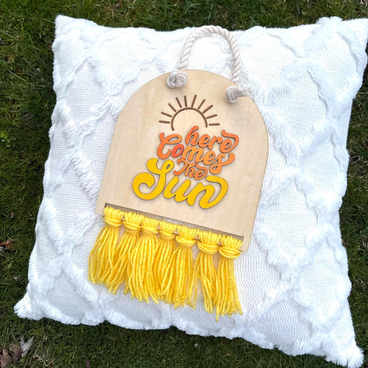 Here Comes the Sun Wall Sign – Boho Nursery Decor with Yellow Fringe | Handmade Wooden Wall Hanging | Positive Quote Kids Room Art Girly
