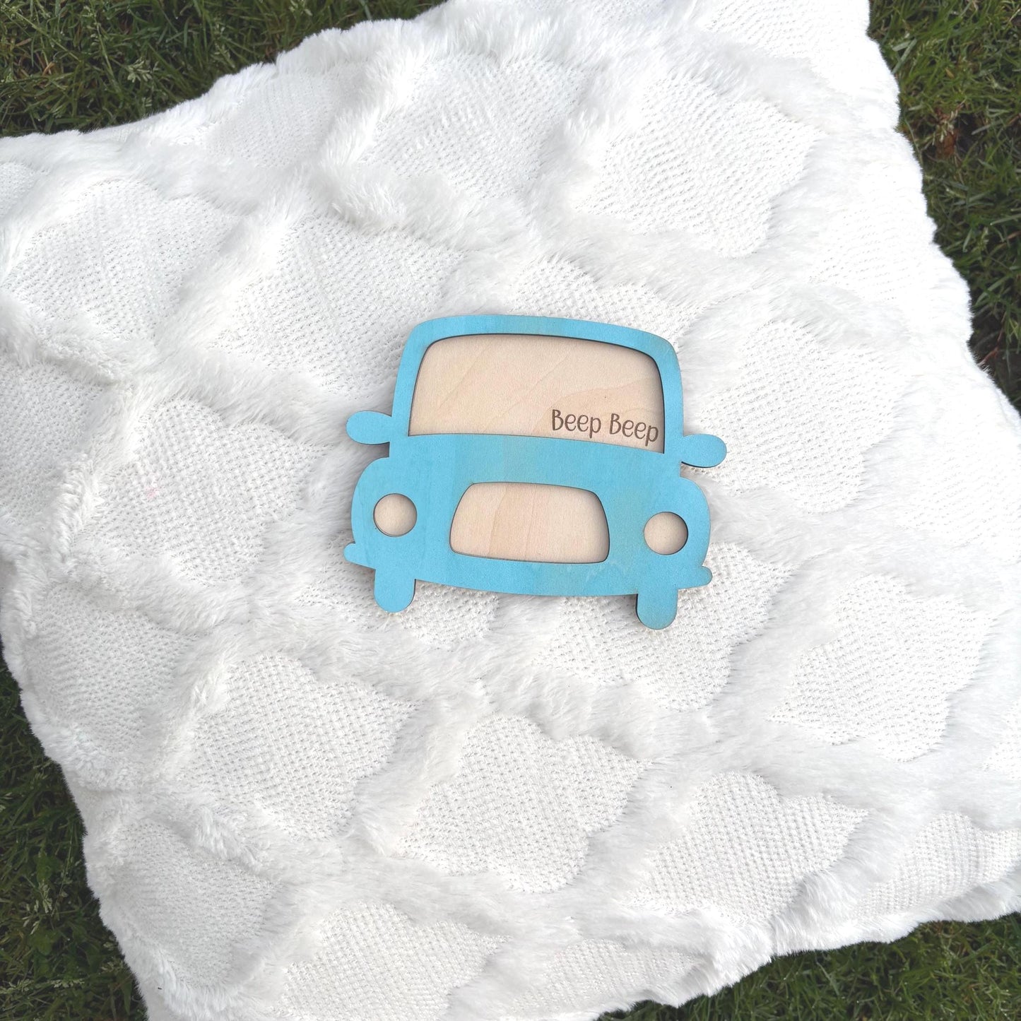 Car Wall Decor – “Beep Beep” Wooden Sign for Nursery or Playroom – Cute Transportation-Themed Art for Toddlers and Little Kids Boys Bedroom