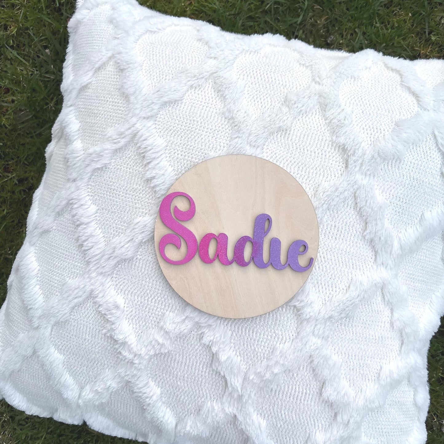 Personalized Name Disc – Custom Wooden Name Sign for Kids | Nursery Wall Decor or Gift | Gradient Glitter Finish | Round Wood Plaque Baby