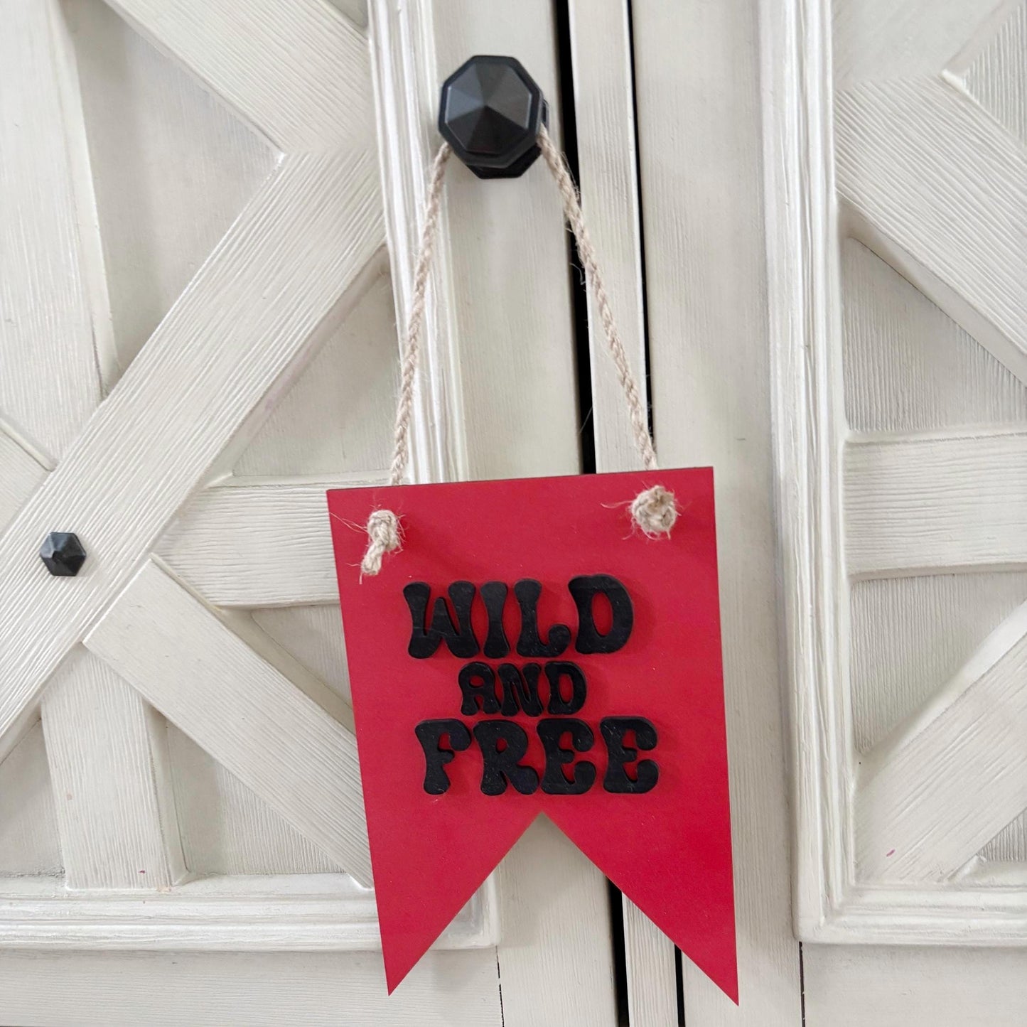 Wild and Free Wall Sign – Personalized Nursery Kids Room Decor | Laser Engraved Wooden Hanging Sign | Boho Adventure Baby Gift Boys Bedroom